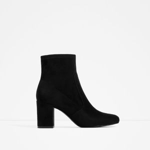 Zara boots size 9